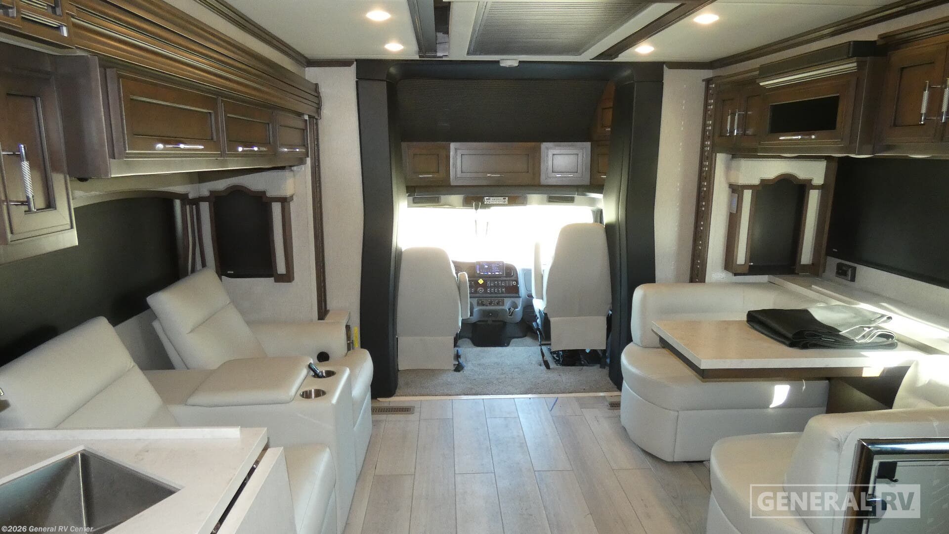 Used 2023 Newmar Super Star 3727 available in North Canton, Ohio