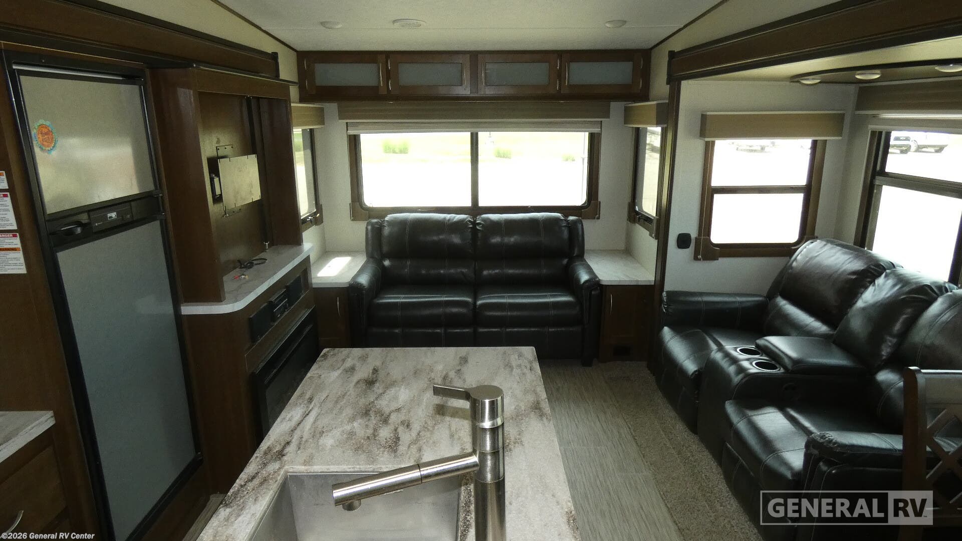 2018 Prime Time Crusader 297RSK - Used Fifth Wheel For Sale by General RV Center in North Canton, Ohio