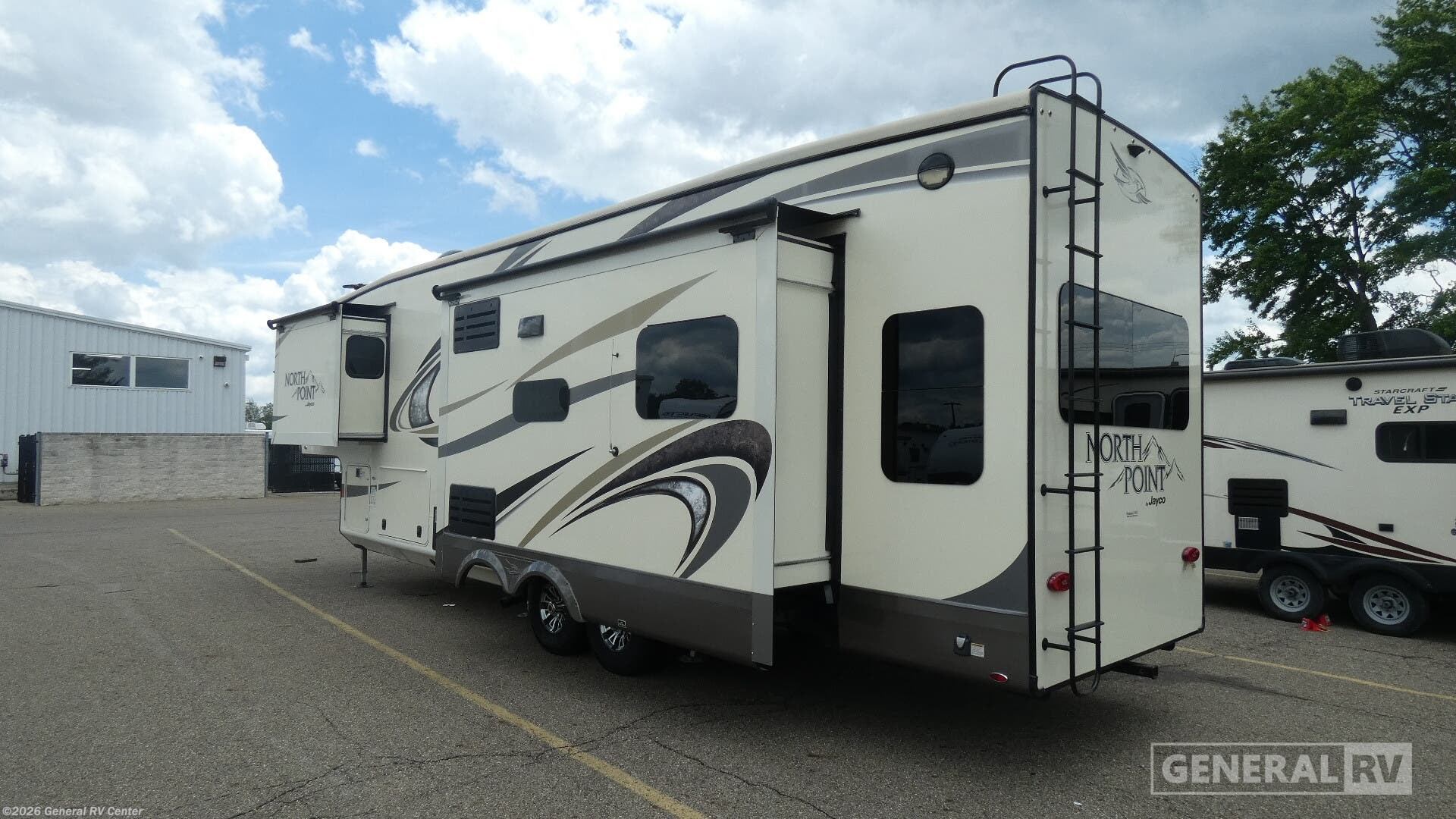 2019 North Point 315RLTS by Jayco from General RV Center in North Canton, Ohio