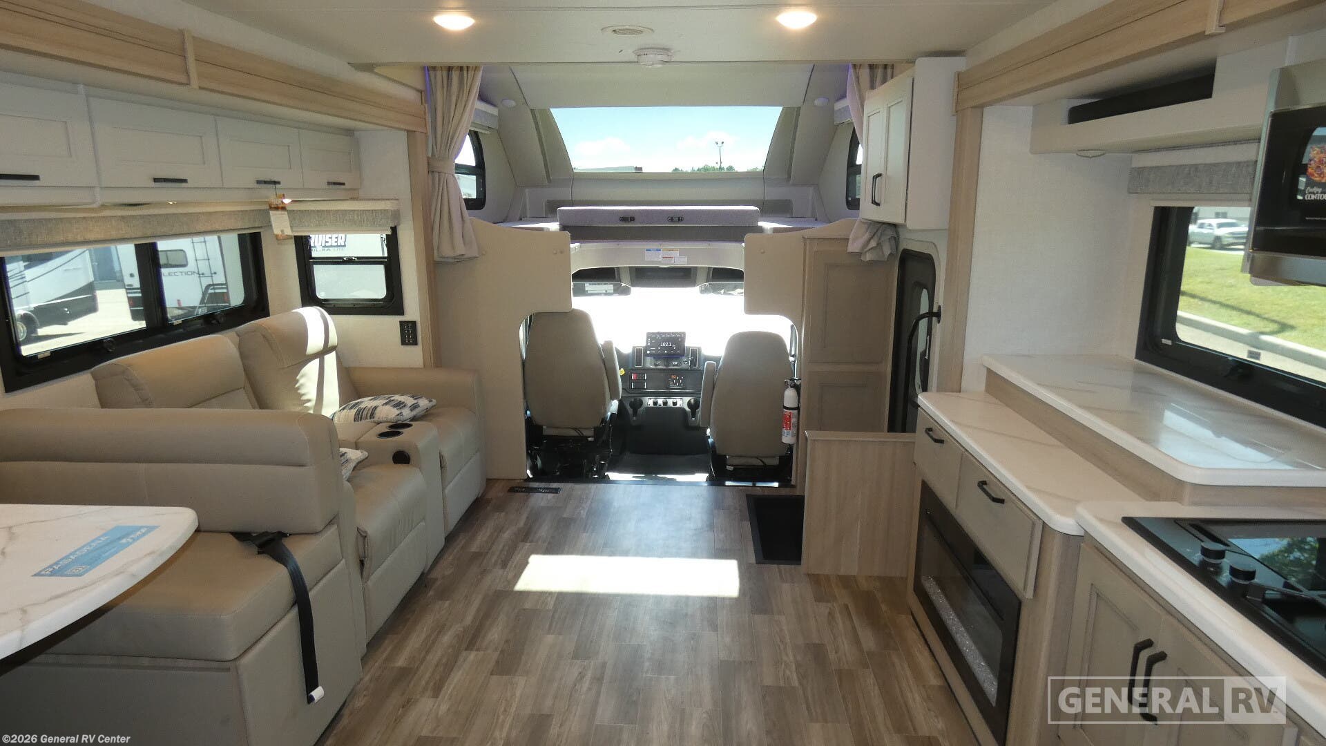 New 2027 Thor Motor Coach Pasadena 38DX available in North Canton, Ohio