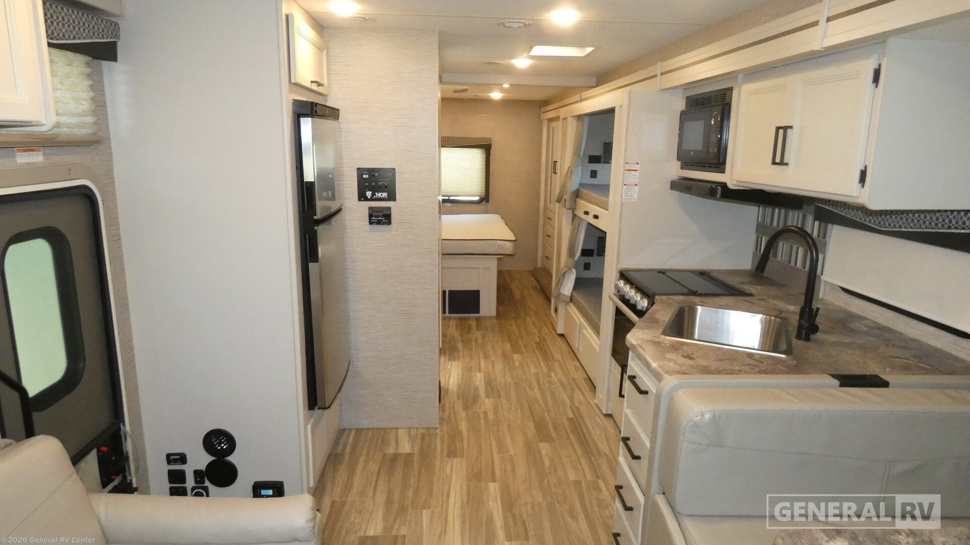 2022 Thor Motor Coach ACE 32.3 - Used Class A For Sale by General RV Center in North Canton, Ohio