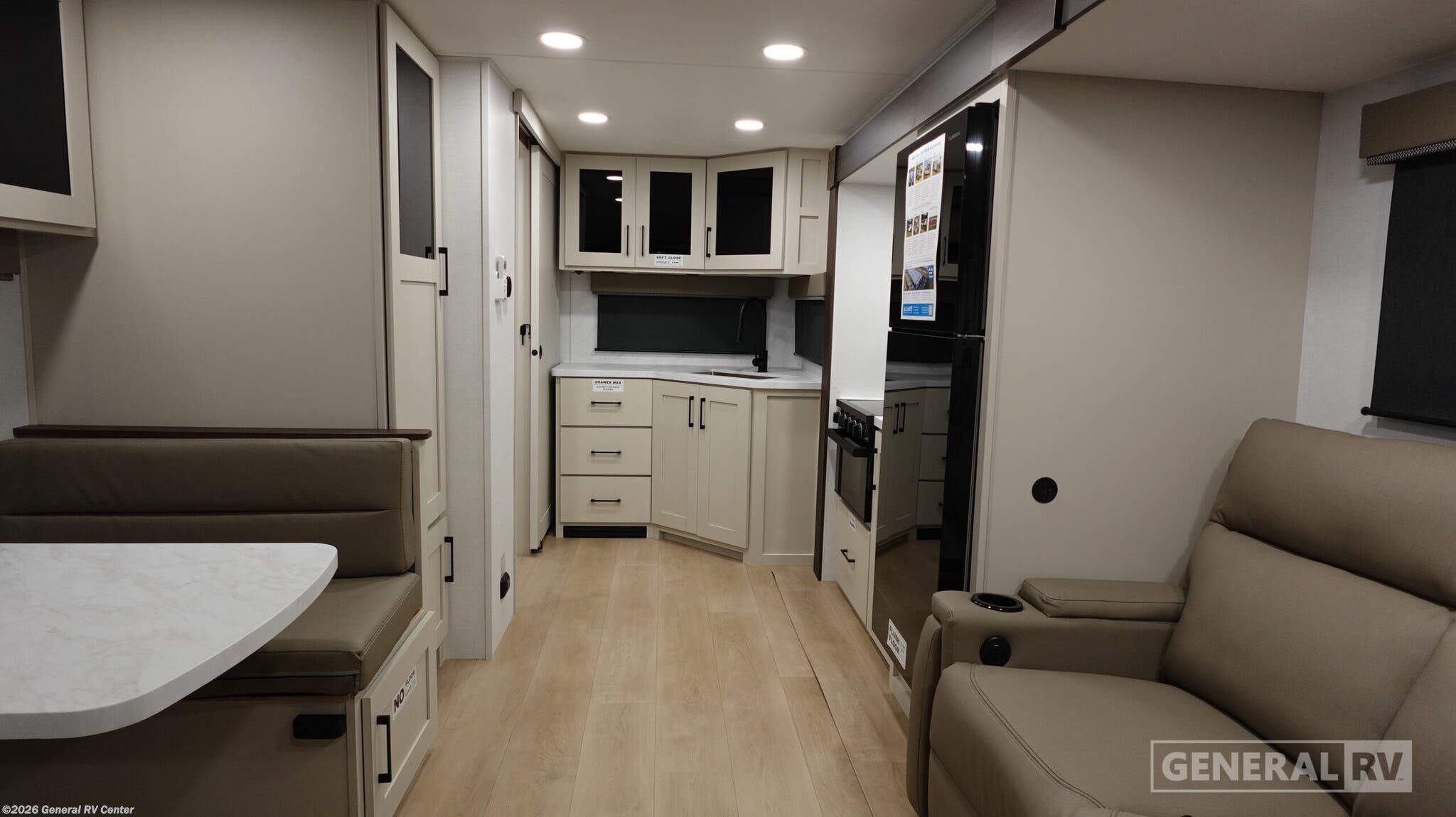 2027 Alliance RV Delta Ultra Lite ML226 - New Travel Trailer For Sale by General RV Center in North Canton, Ohio