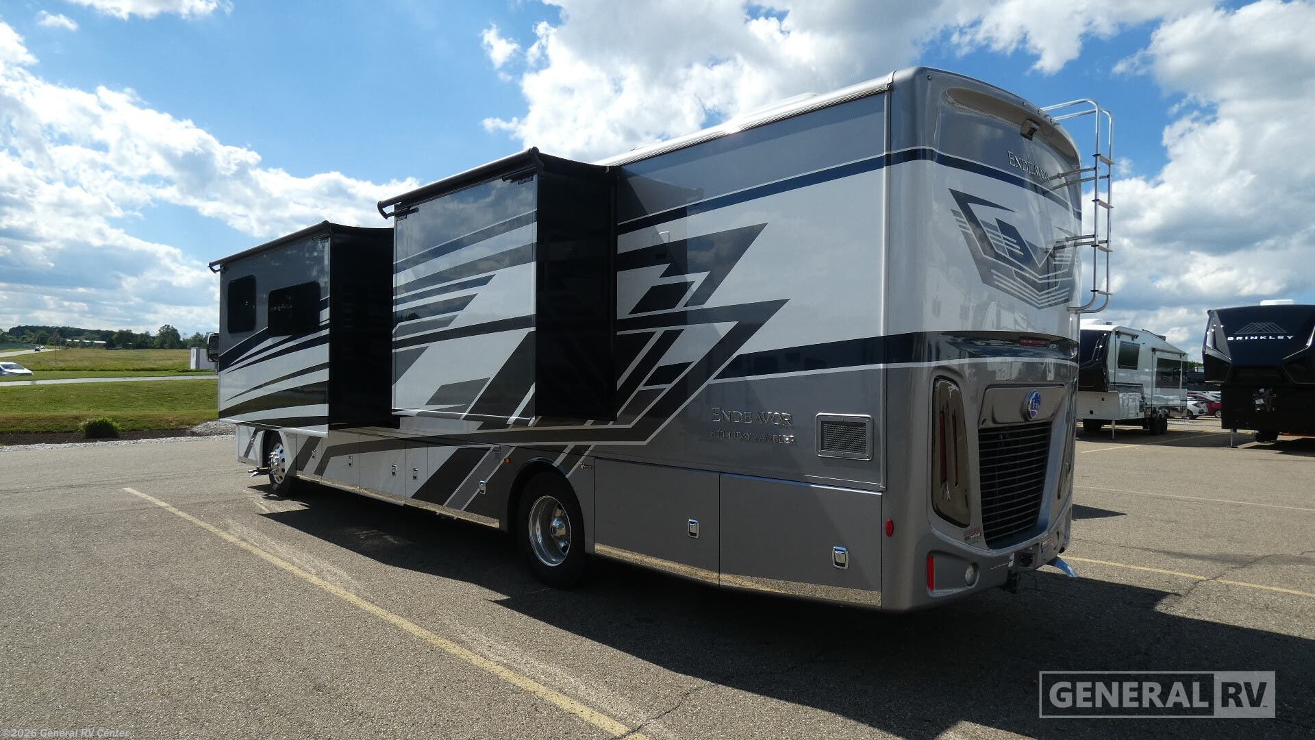 2025 Endeavor 38W by Holiday Rambler from General RV Center in North Canton, Ohio