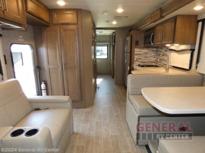 2022 Omni XG32 by Thor Motor Coach from General RV Center in Orange Park, Florida