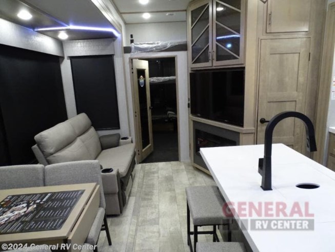 2023 Momentum 397THS by Grand Design from General RV Center in Orange Park, Florida