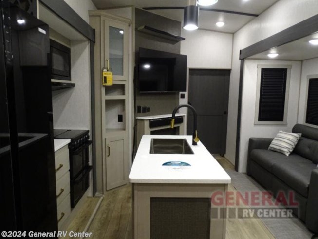 2024 Wildwood Heritage Glen 353BED by Forest River from General RV Center in Orange Park, Florida