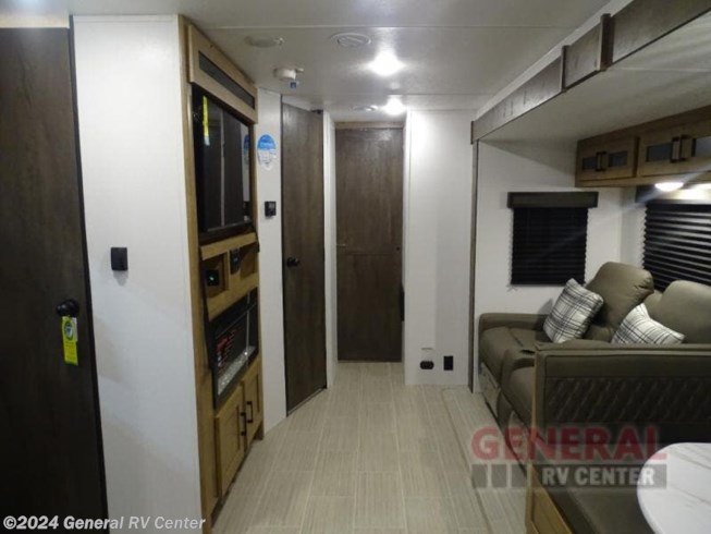 2024 Freedom Express Ultra Lite 259FKDS by Coachmen from General RV Center in Orange Park, Florida
