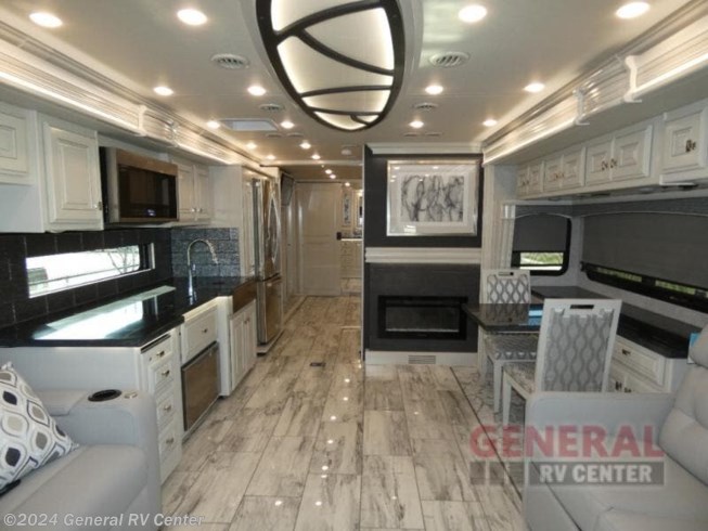 2024 Discovery LXE 40M by Fleetwood from General RV Center in Orange Park, Florida