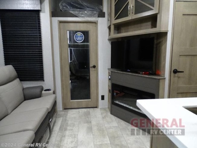 2024 Momentum G-Class 320G by Grand Design from General RV Center in Orange Park, Florida
