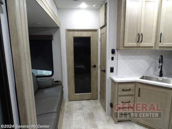 2024 Momentum G-Class 31G by Grand Design from General RV Center in Orange Park, Florida