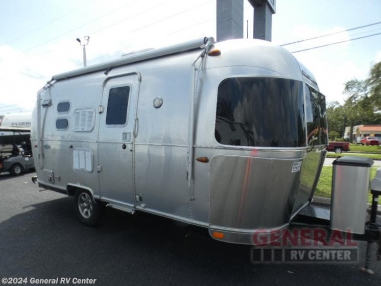 Used 2018 Airstream Flying Cloud 20FB available in Orange Park, Florida