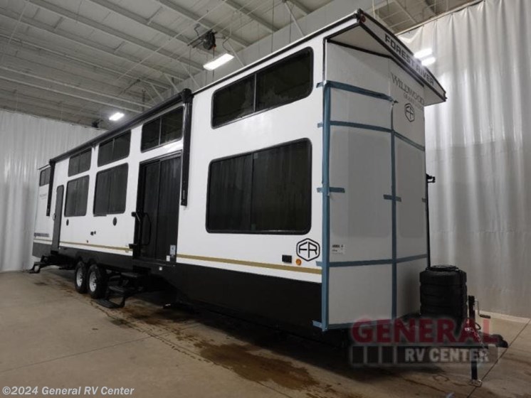 2025 Forest River Wildwood Grand Lodge 42VIEW RV for Sale in Orange