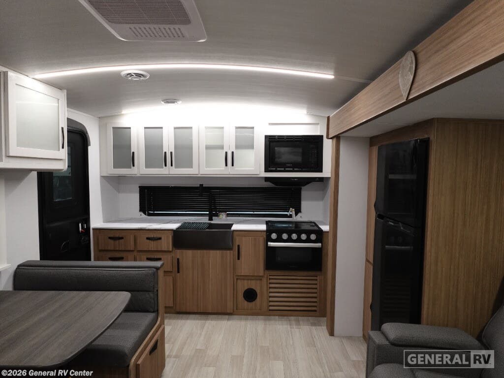 2025 Keystone Passport 2450RK - New Travel Trailer For Sale by General RV Center in Orange Park, Florida