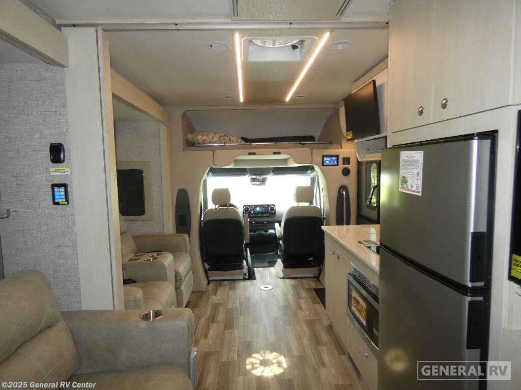 New 2026 Tiffin Wayfarer 25XRW available in Orange Park, Florida
