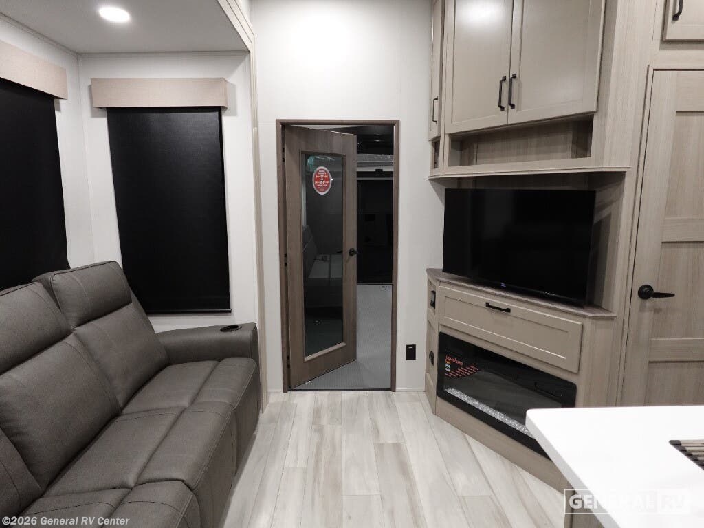 2026 Grand Design Momentum 350G - New Fifth Wheel For Sale by General RV Center in Orange Park, Florida