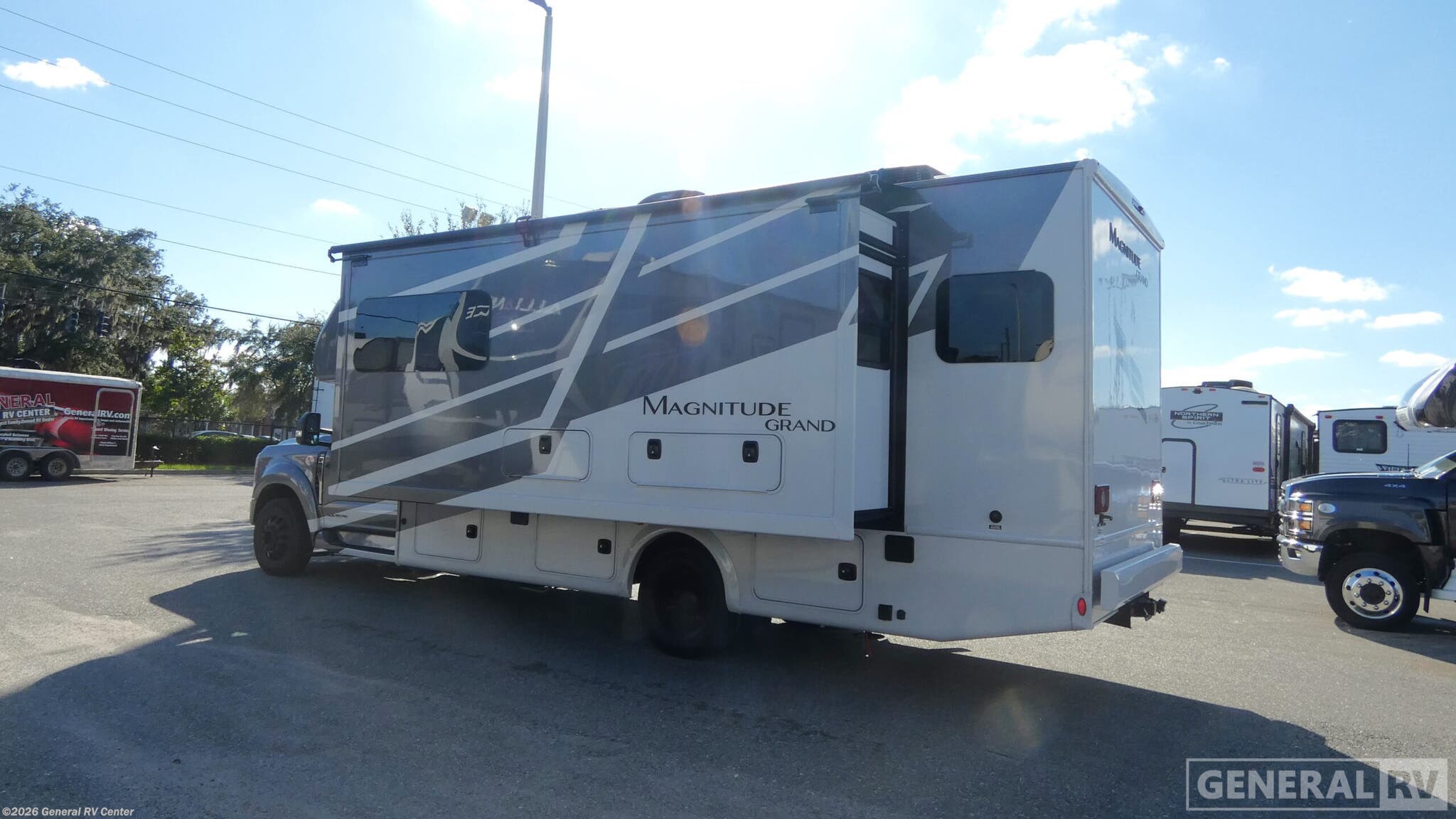 2026 Magnitude Grand S29 by Thor Motor Coach from General RV Center in Orange Park, Florida