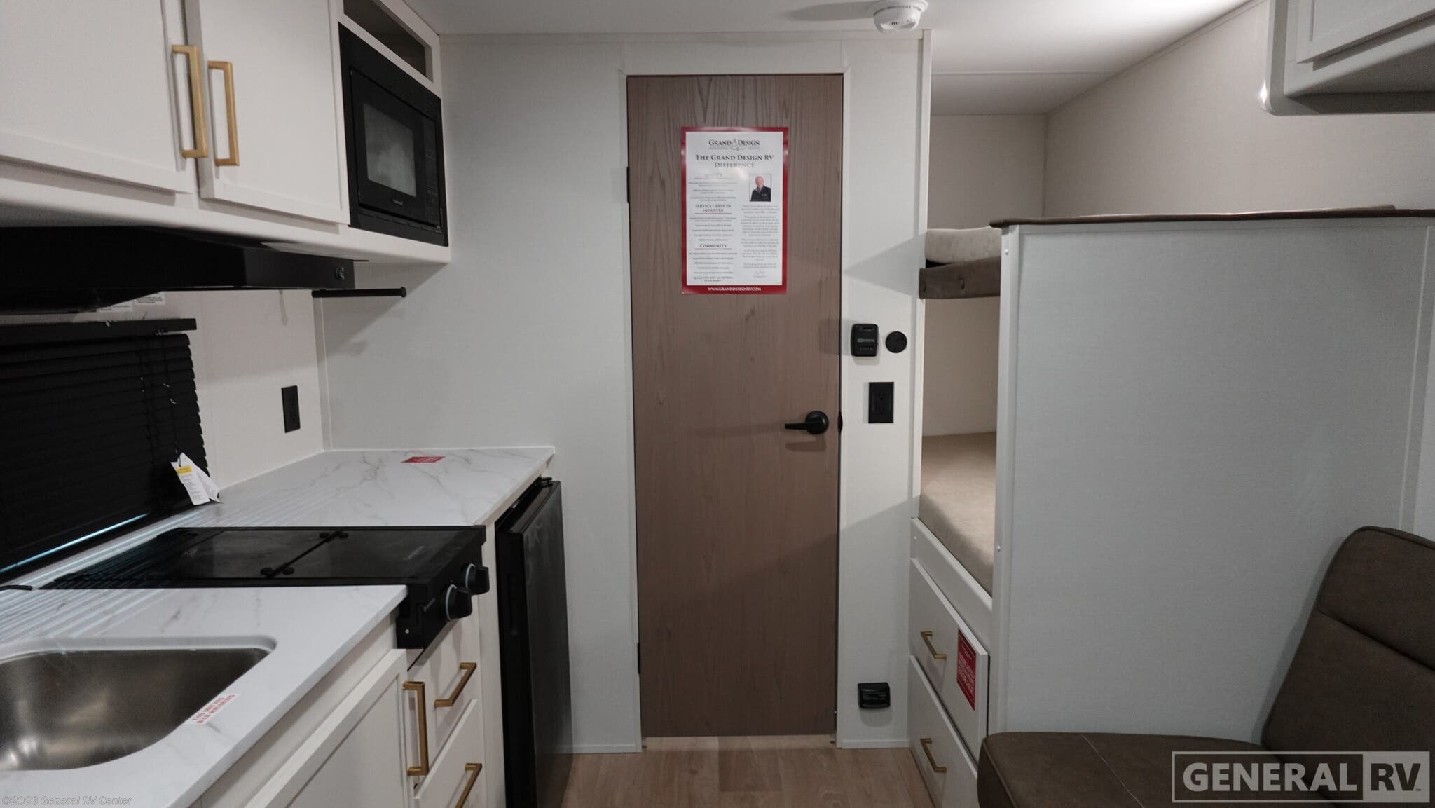 2026 Grand Design Transcend One 151BH - New Travel Trailer For Sale by General RV Center in Orange Park, Florida