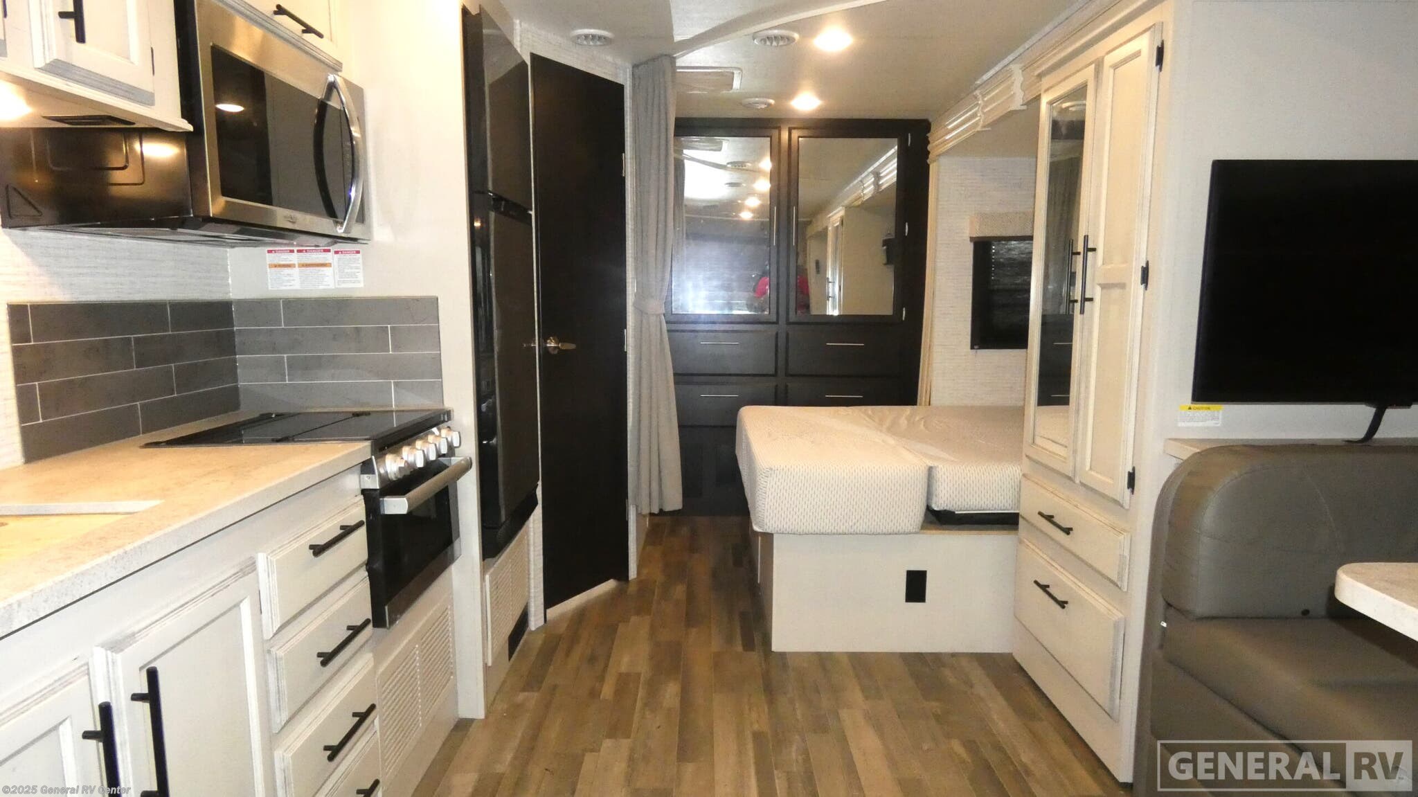 2024 Entegra Coach Odyssey 24B - Used Class C For Sale by General RV Center in Orange Park, Florida