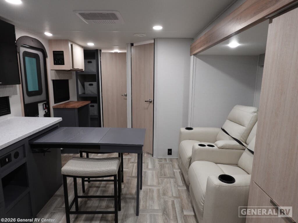 2025 Tracer 255DS by Prime Time from General RV Center in Orange Park, Florida