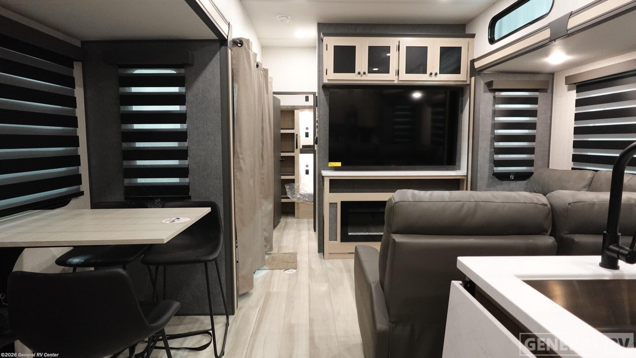 2026 Prime Time LaCrosse 44PARK - New Travel Trailer For Sale by General RV Center in Orange Park, Florida