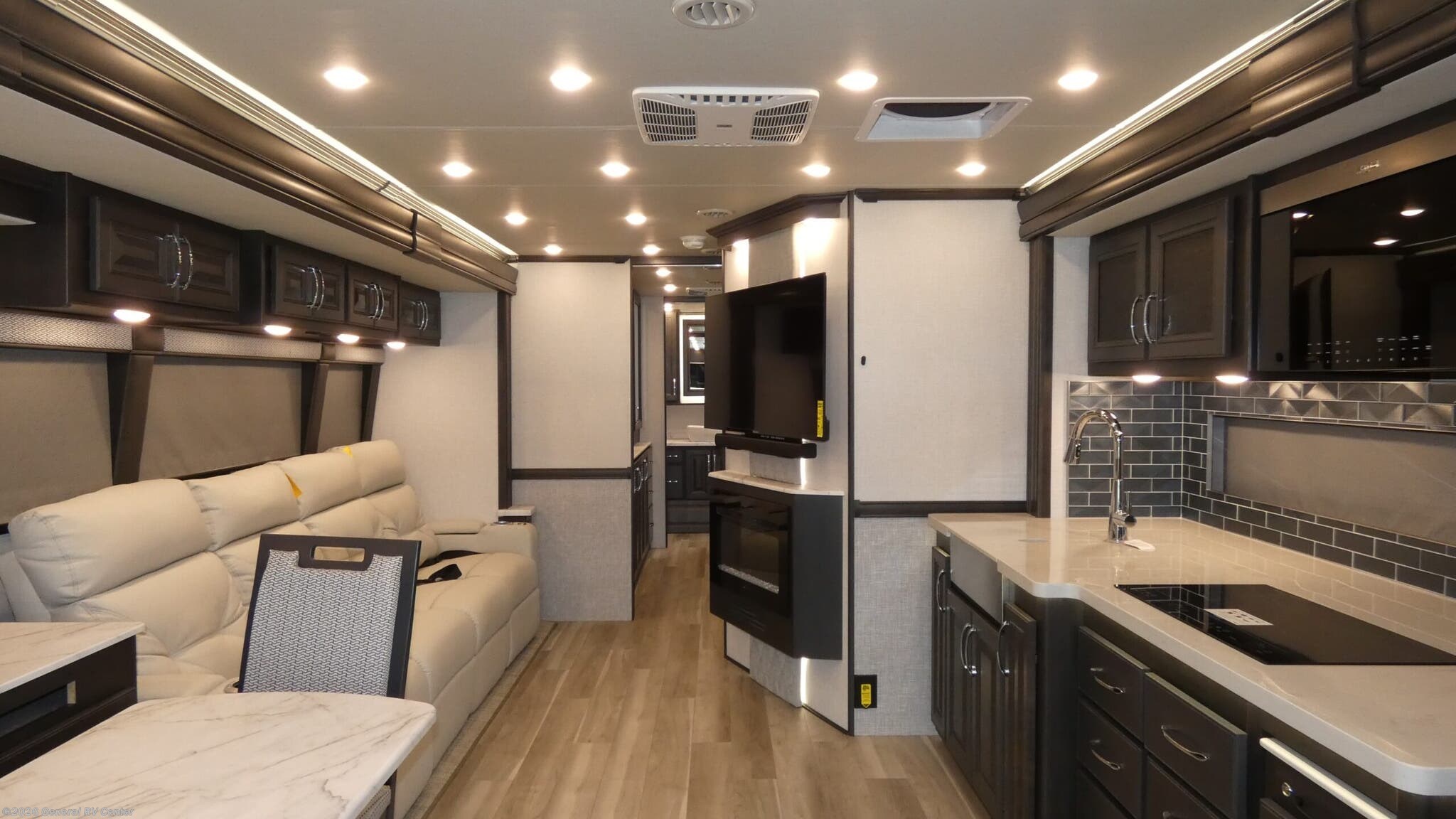 2026 Holiday Rambler Nautica 37S - New Class A For Sale by General RV Center in Orange Park, Florida