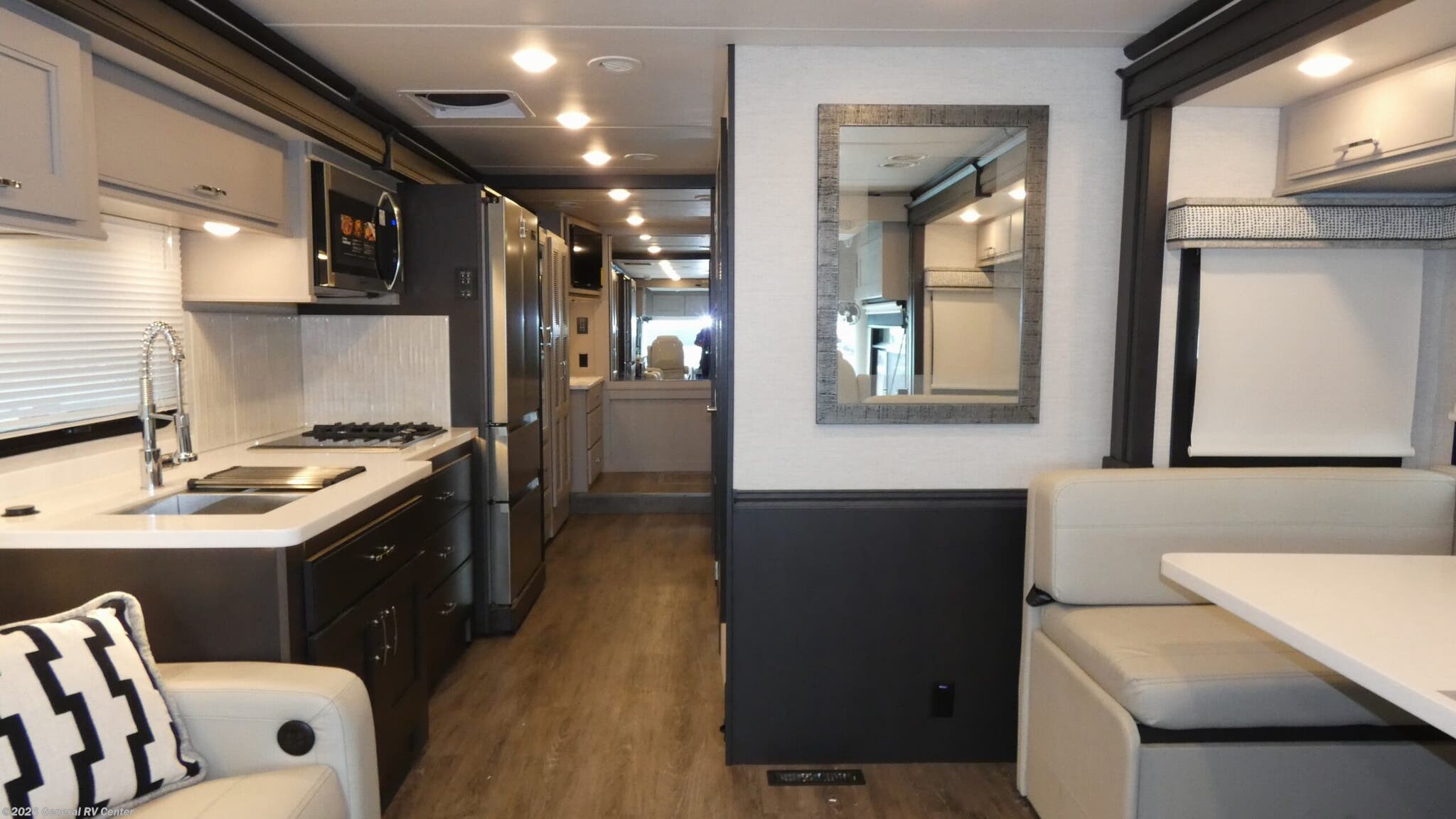 2026 Thor Motor Coach Riviera 34SD - New Class A For Sale by General RV Center in Orange Park, Florida