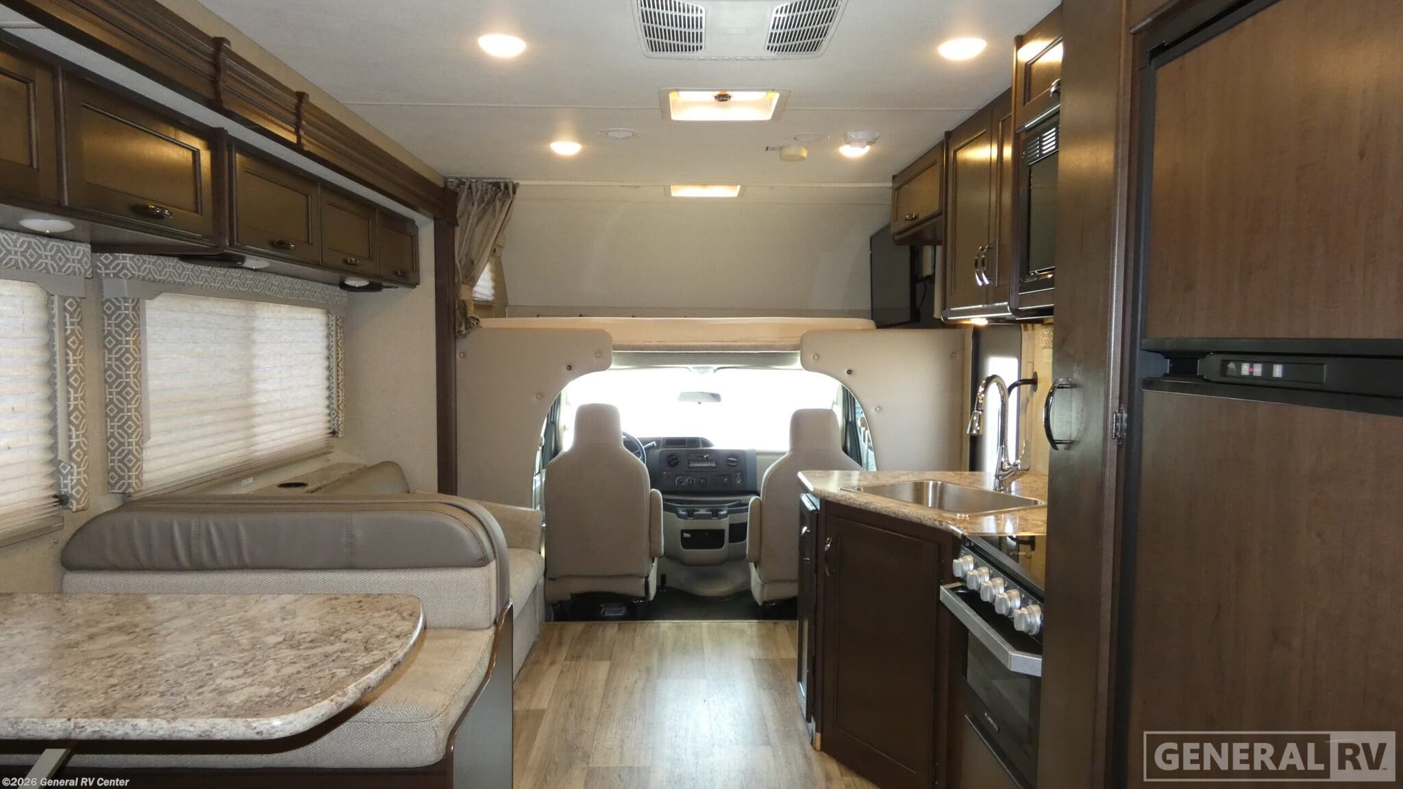 Used 2019 Thor Motor Coach Freedom Elite 28FE available in Orange Park, Florida