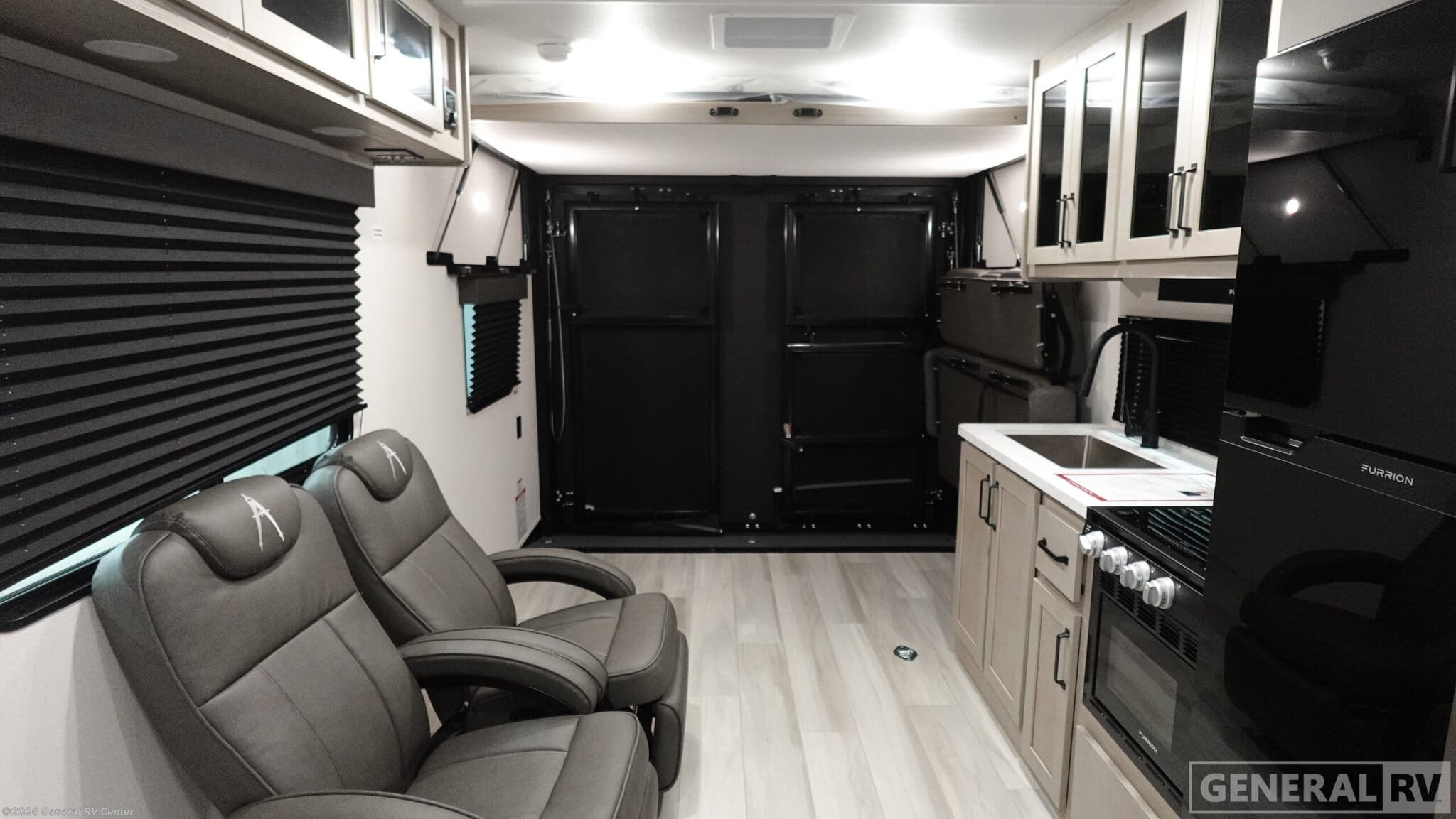 2026 Grand Design Momentum 22MAV - New Toy Hauler For Sale by General RV Center in Orange Park, Florida