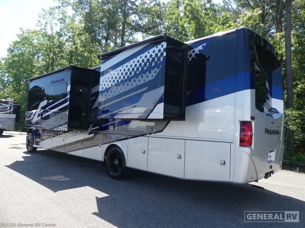 2026 Pasadena 38DX by Thor Motor Coach from General RV Center in Orange Park, Florida
