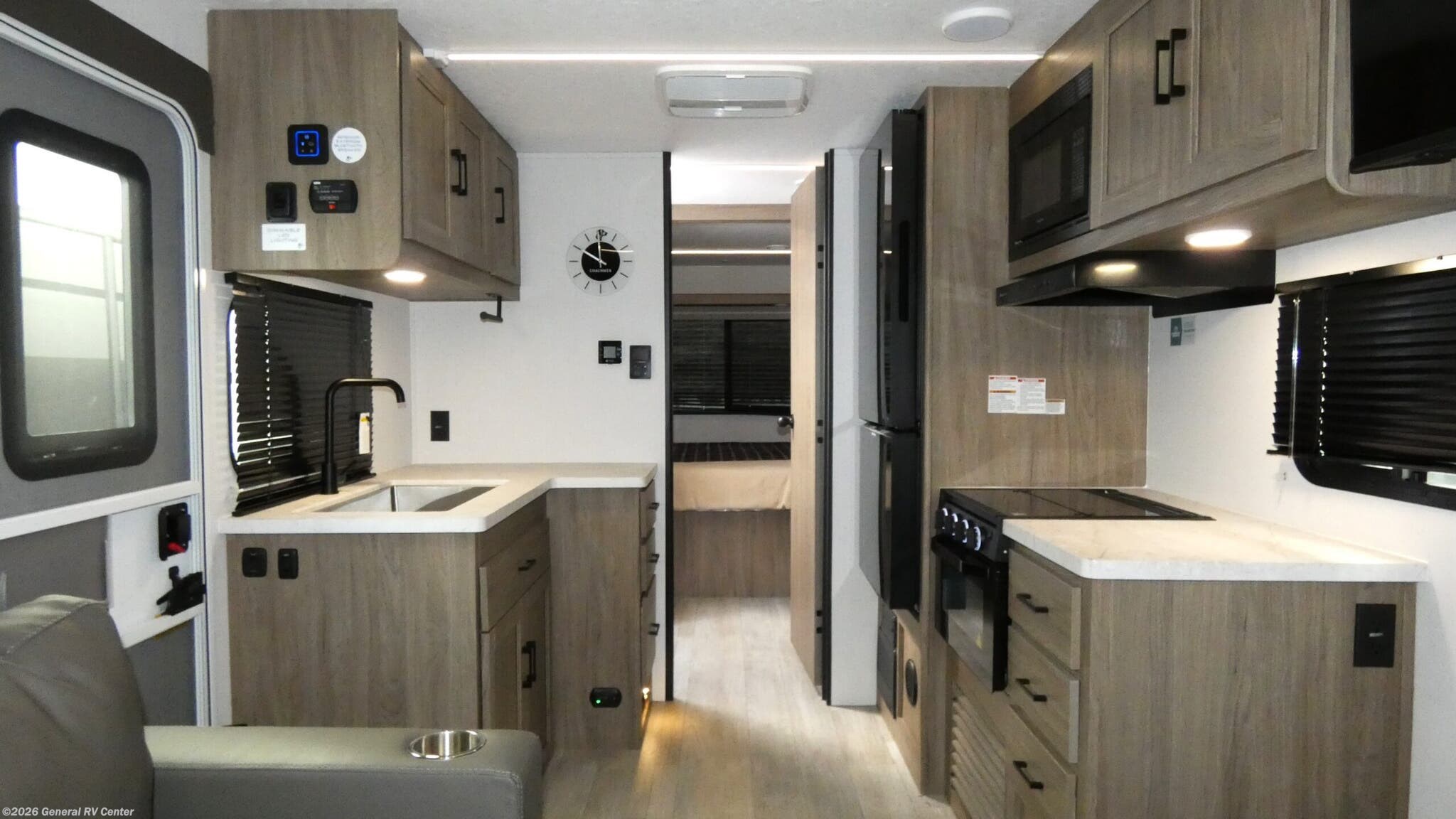 2026 Coachmen Freedom Express Select 249SE - New Travel Trailer For Sale by General RV Center in Orange Park, Florida