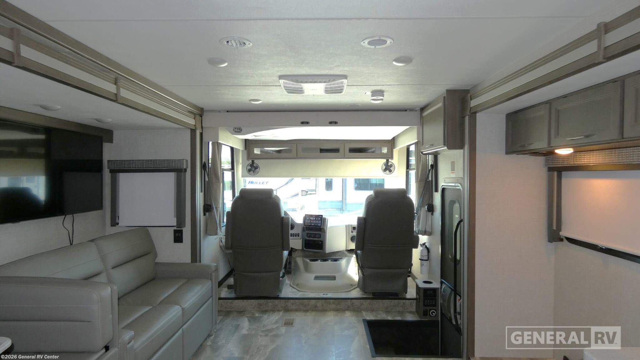 Used 2024 Thor Motor Coach Windsport 34R available in Orange Park, Florida