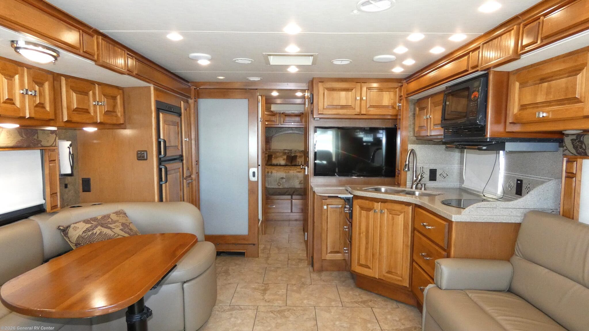 2014 Tiffin Allegro Breeze 32BR - Used Class A For Sale by General RV Center in Orange Park, Florida