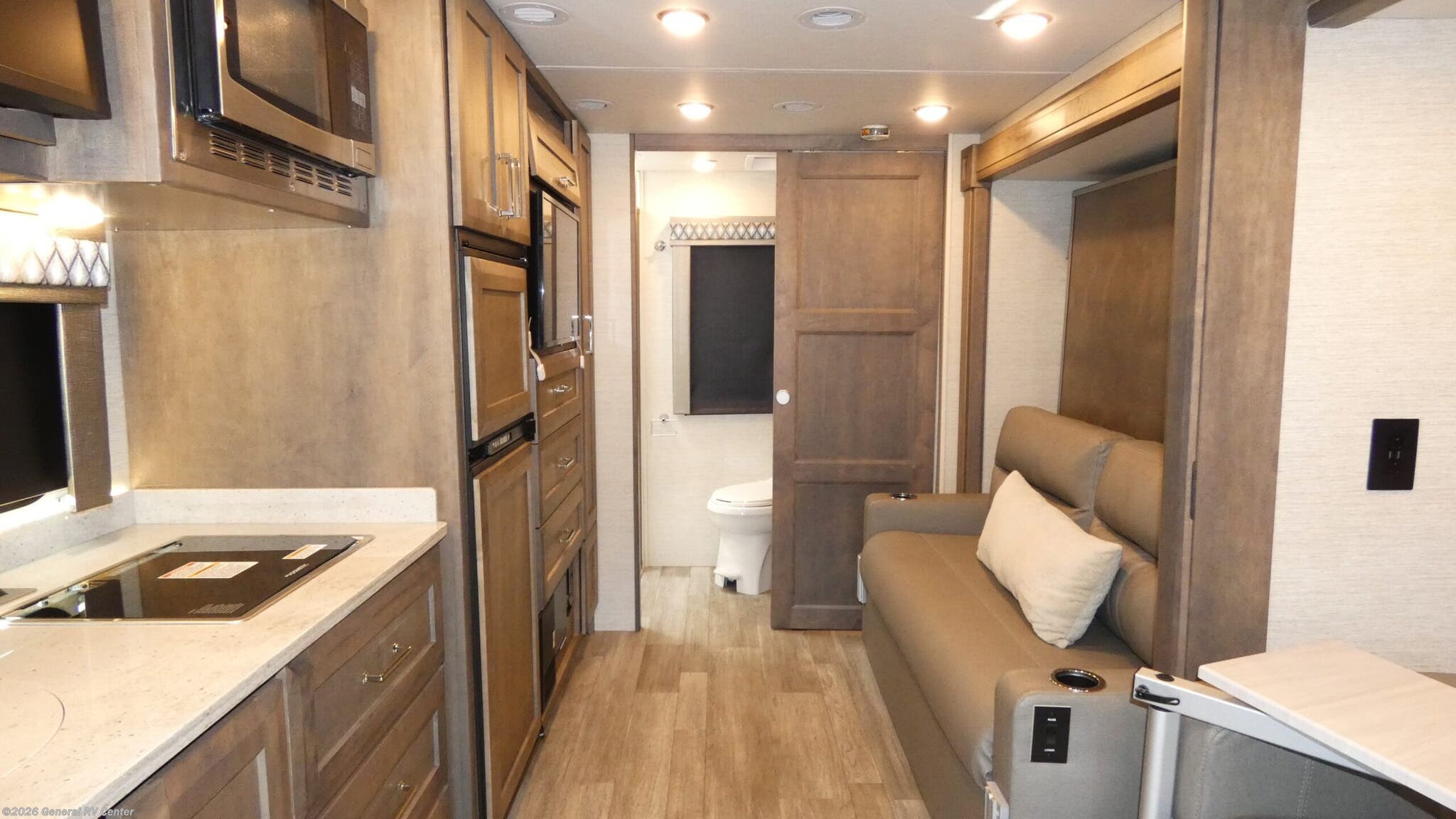 2023 Tiffin Wayfarer 25RW - Used Class C For Sale by General RV Center in Orange Park, Florida
