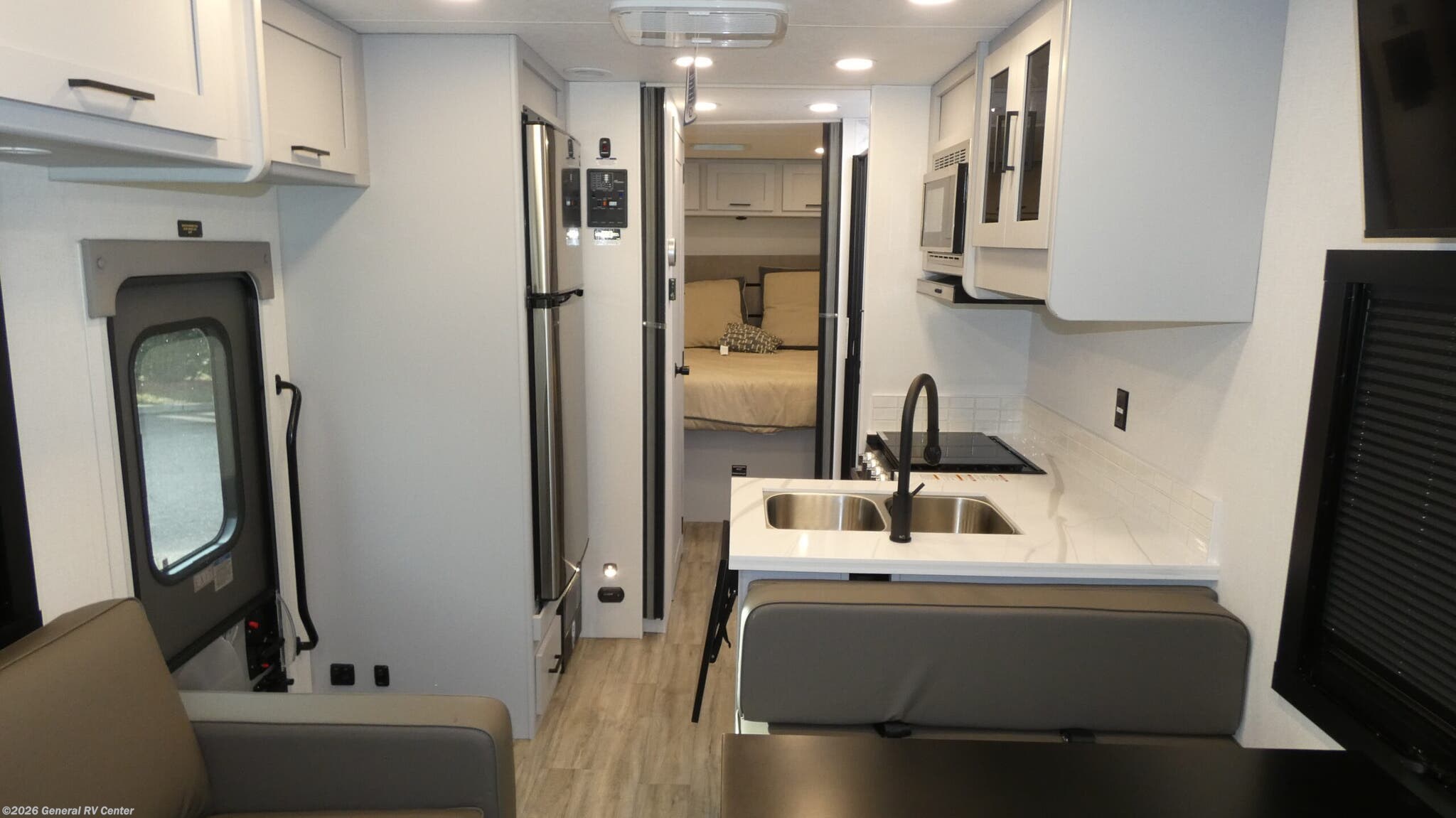2026 Coachmen Pursuit 27XPS - New Class A For Sale by General RV Center in Orange Park, Florida
