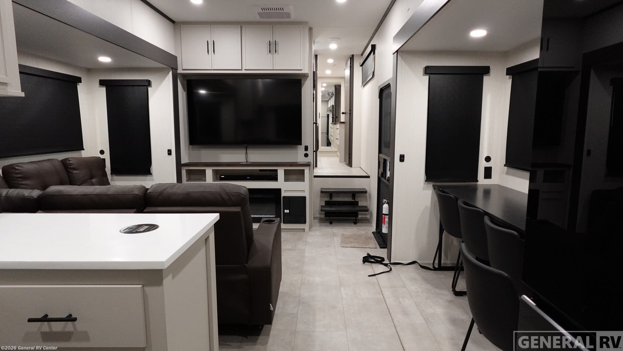 New 2026 Prime Time Crusader KING33 available in Orange Park, Florida