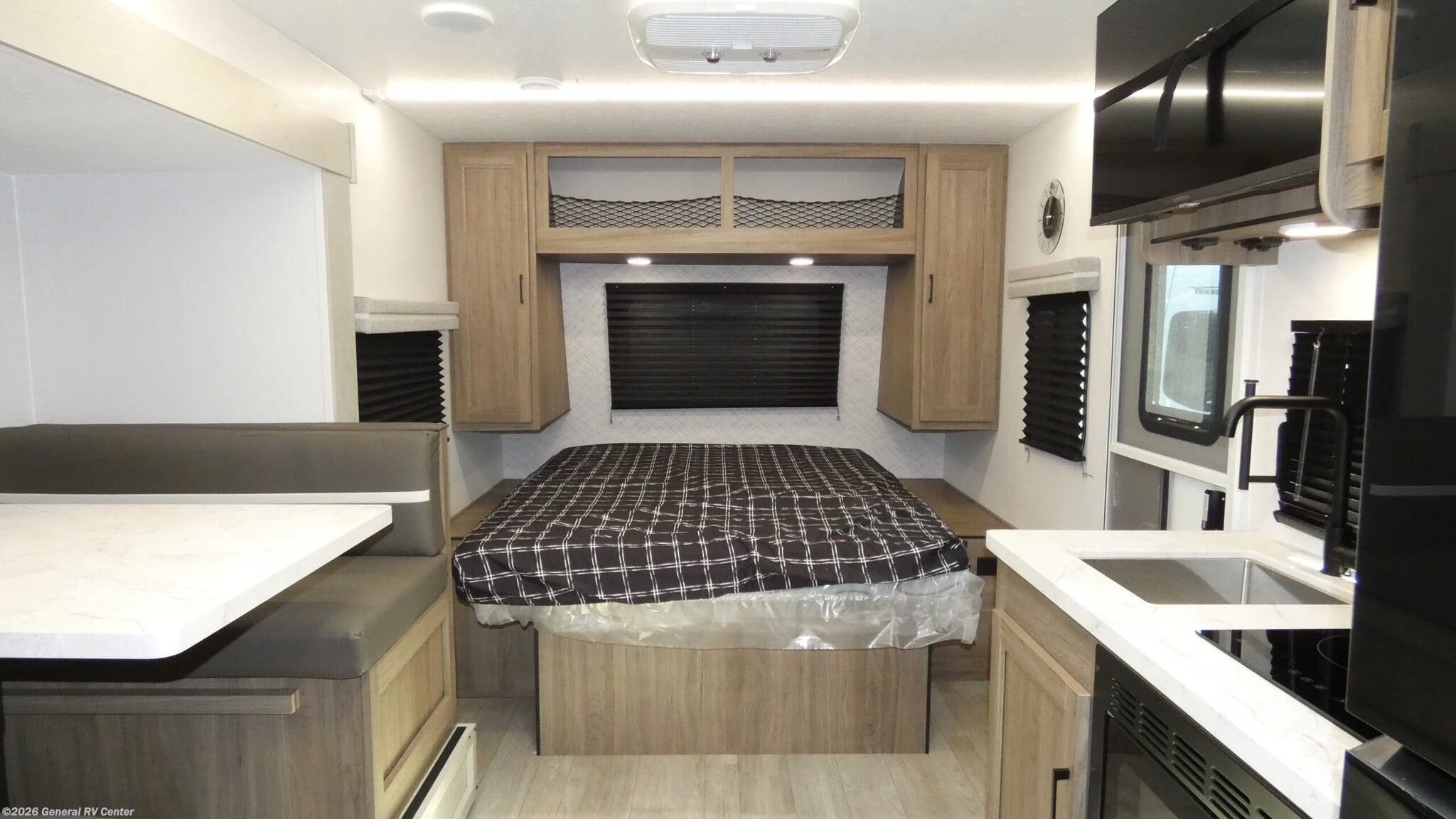 New 2026 Coachmen Freedom Express 21SE available in Orange Park, Florida