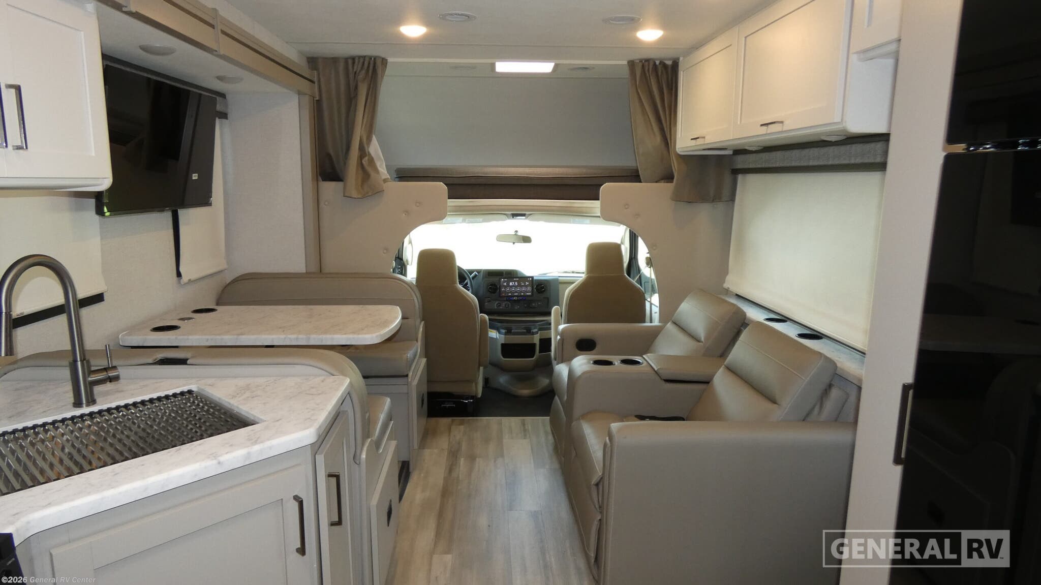 New 2026 Thor Motor Coach Pasadena SE SL31 available in Orange Park, Florida