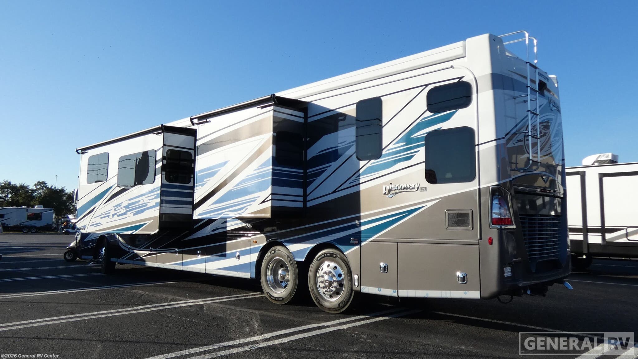 2026 Discovery LXE 44B by Fleetwood from General RV Center in Orange Park, Florida