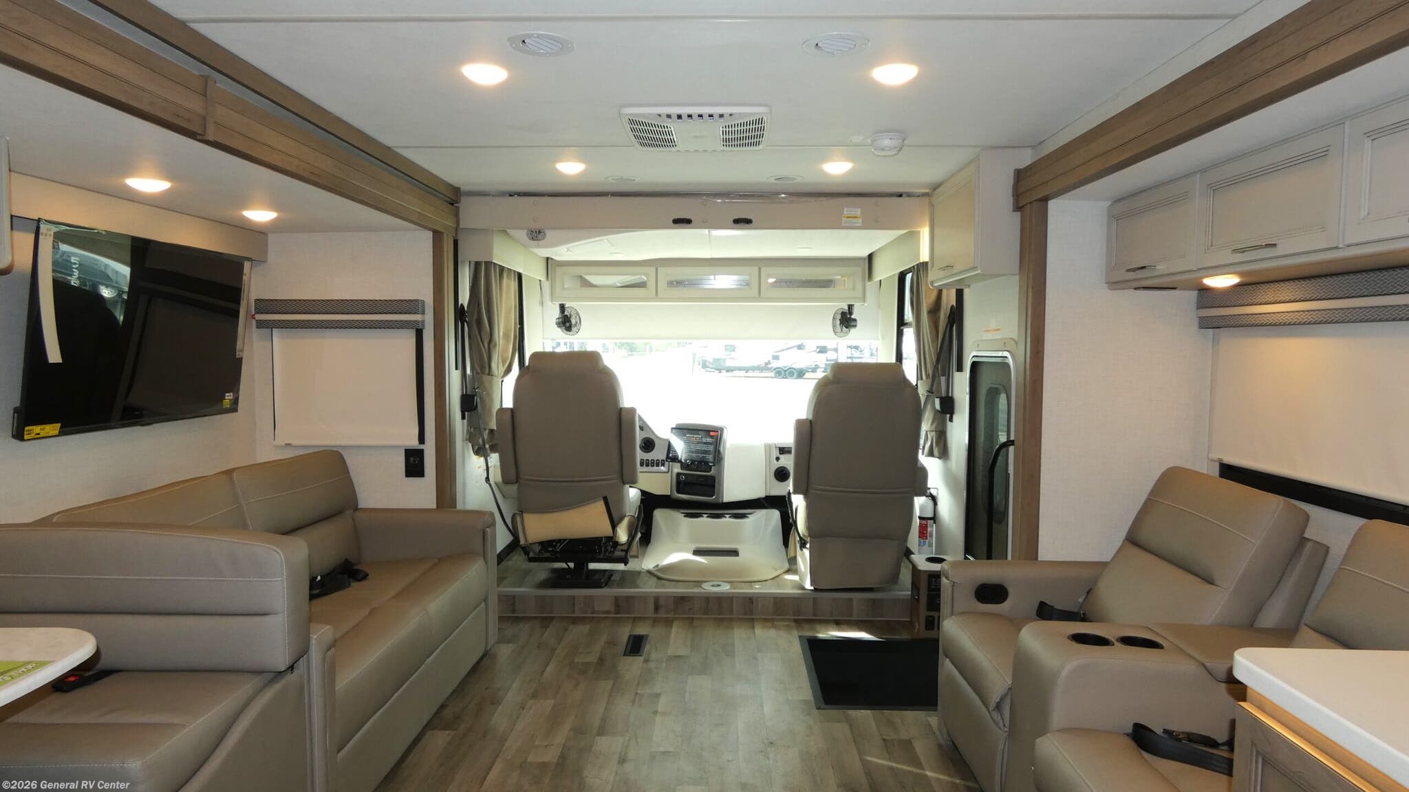 New 2026 Thor Motor Coach Hurricane 35R available in Orange Park, Florida