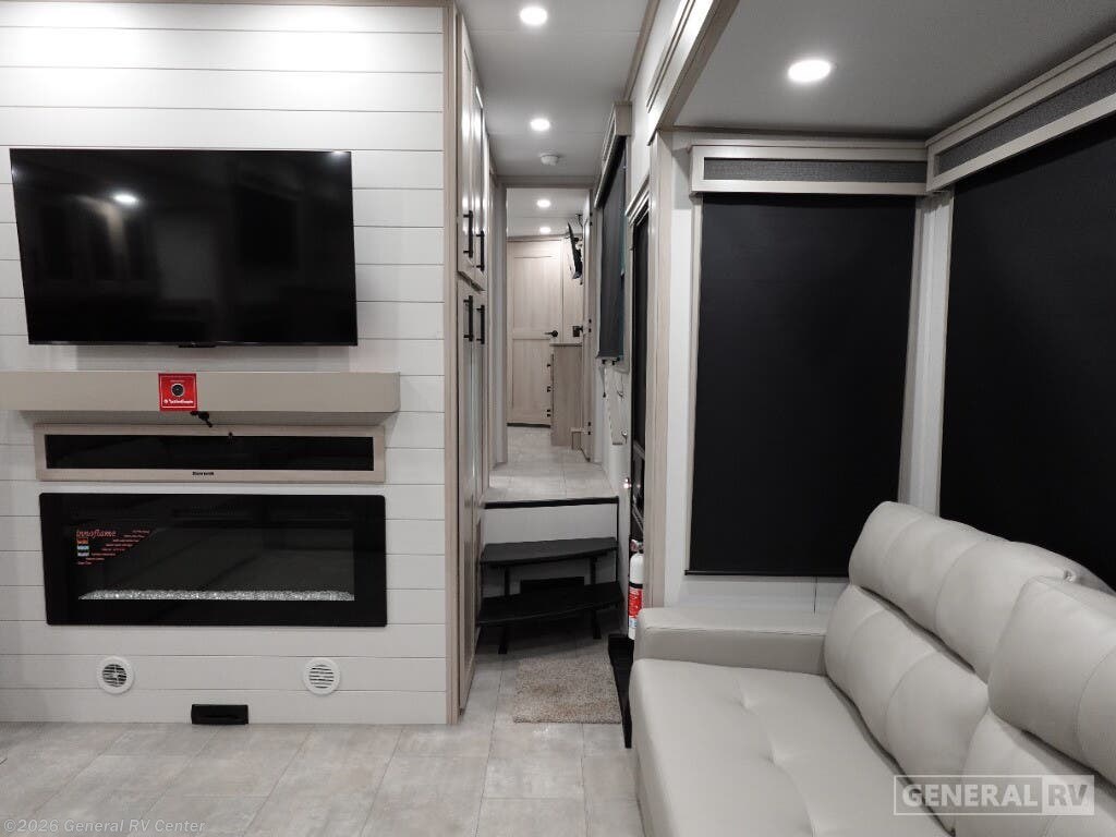 New 2025 Grand Design Solitude 390RK available in Orange Park, Florida