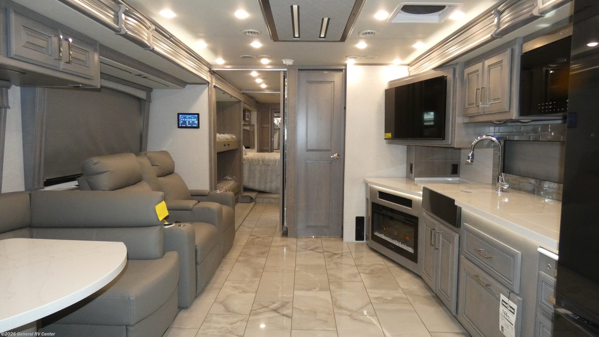 2026 Fleetwood Discovery LXE 40G - New Class A For Sale by General RV Center in Orange Park, Florida