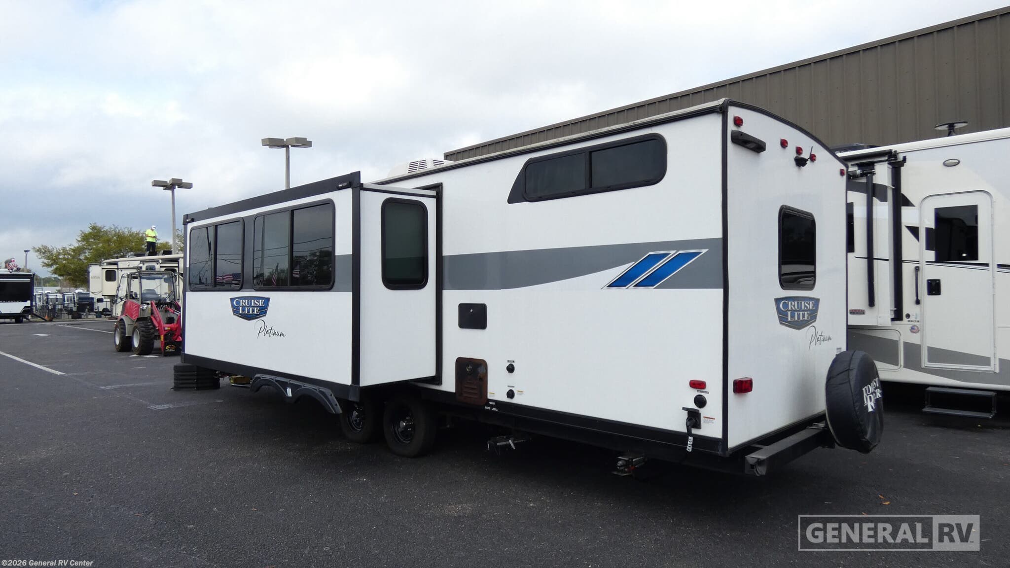 2025 Salem Cruise Lite 28VBXL by Forest River from General RV Center in Orange Park, Florida