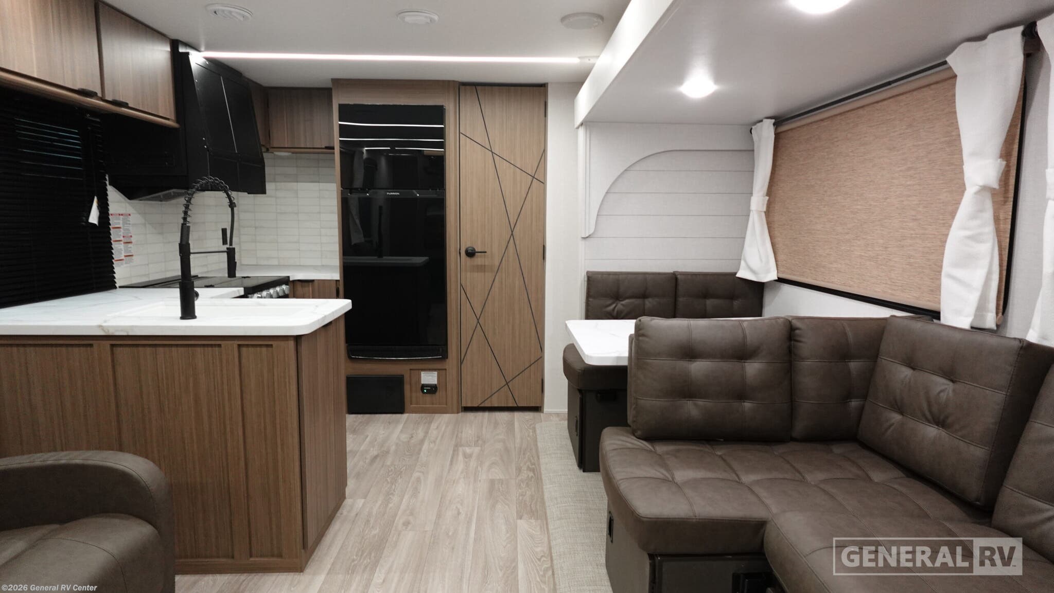 2026 Forest River Wildwood 27RK - New Travel Trailer For Sale by General RV Center in Orange Park, Florida