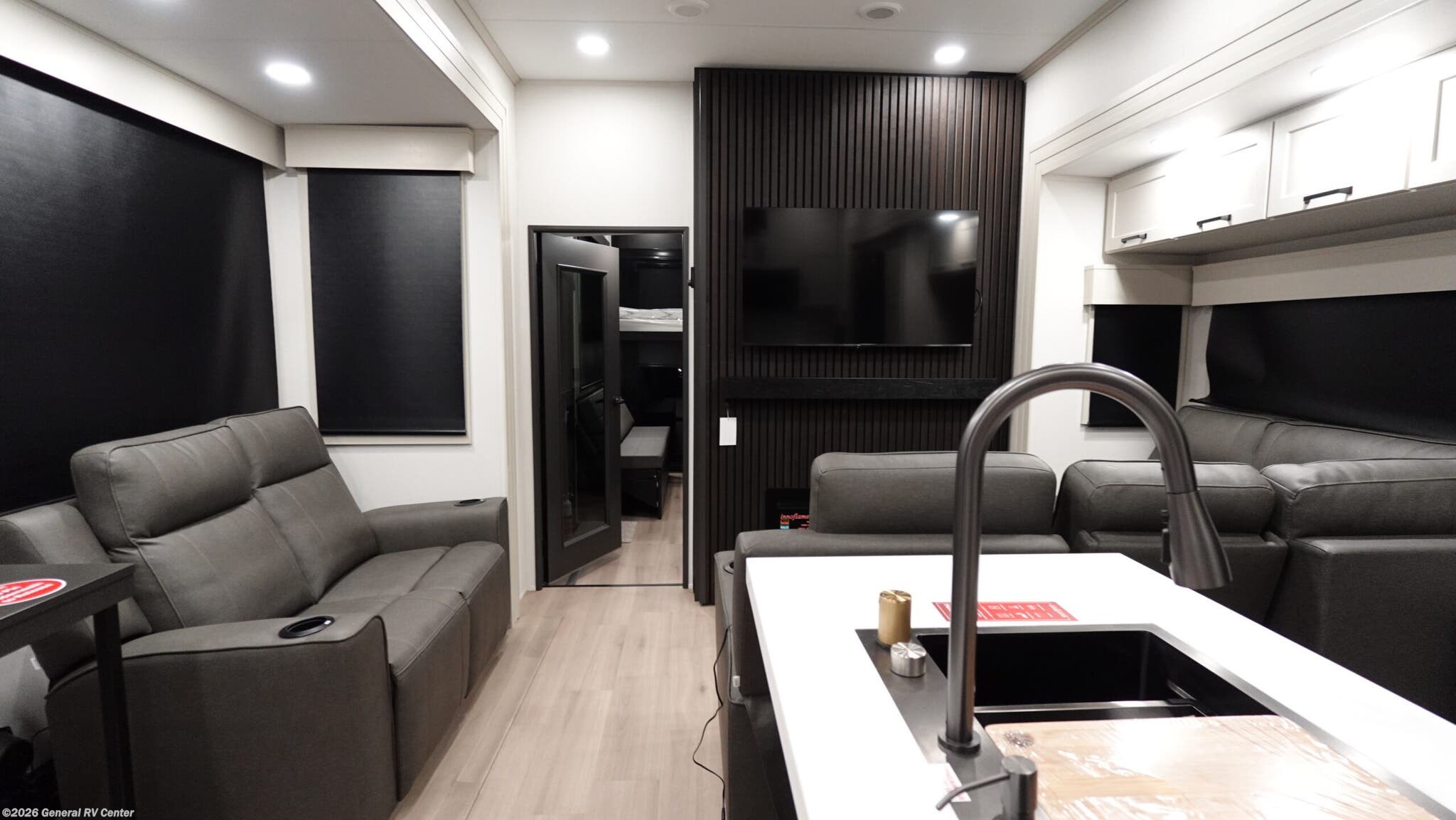 2026 Grand Design Momentum 395MT - New Fifth Wheel For Sale by General RV Center in Orange Park, Florida