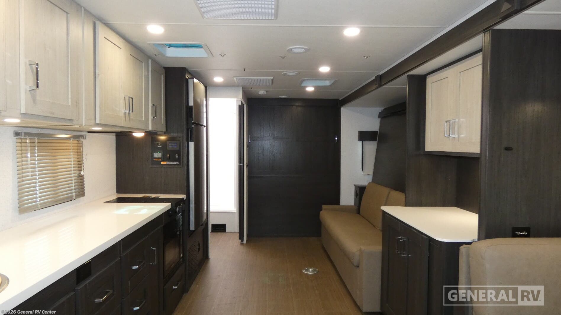 2027 Winnebago Sunflyer 28MB - New Class C For Sale by General RV Center in Orange Park, Florida
