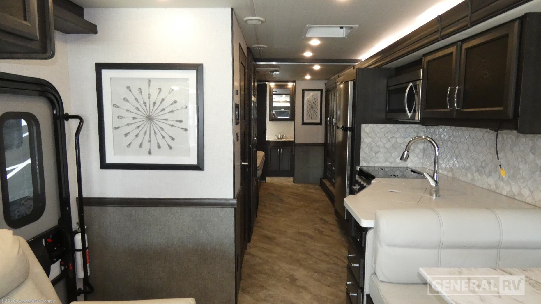 2024 Holiday Rambler Invicta 33HB - Used Class A For Sale by General RV Center in Orange Park, Florida
