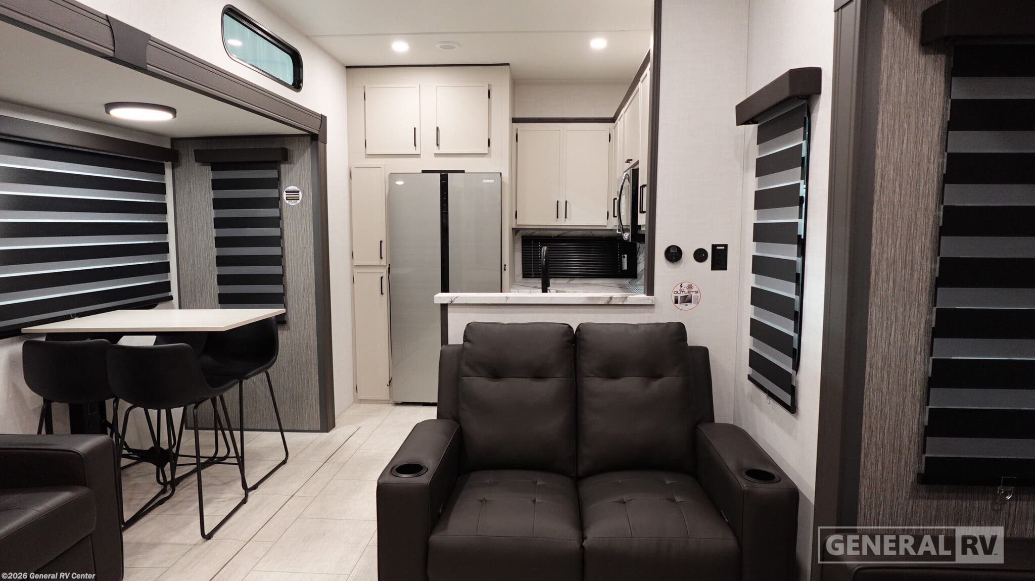 2027 Forest River Wildcat 33CHEF - New Fifth Wheel For Sale by General RV Center in Orange Park, Florida