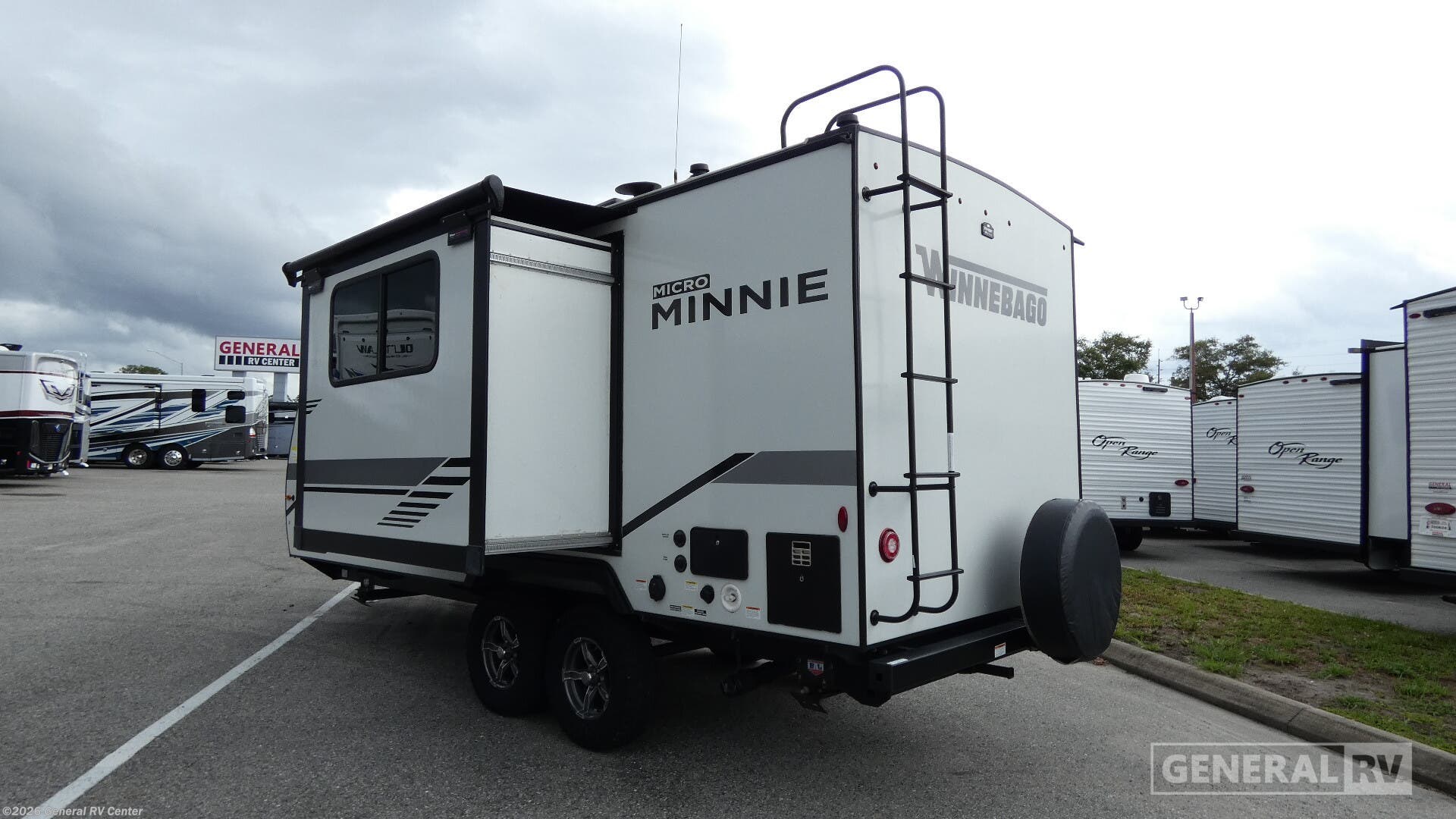 2022 Micro Minnie 2108FBS by Winnebago from General RV Center in Orange Park, Florida