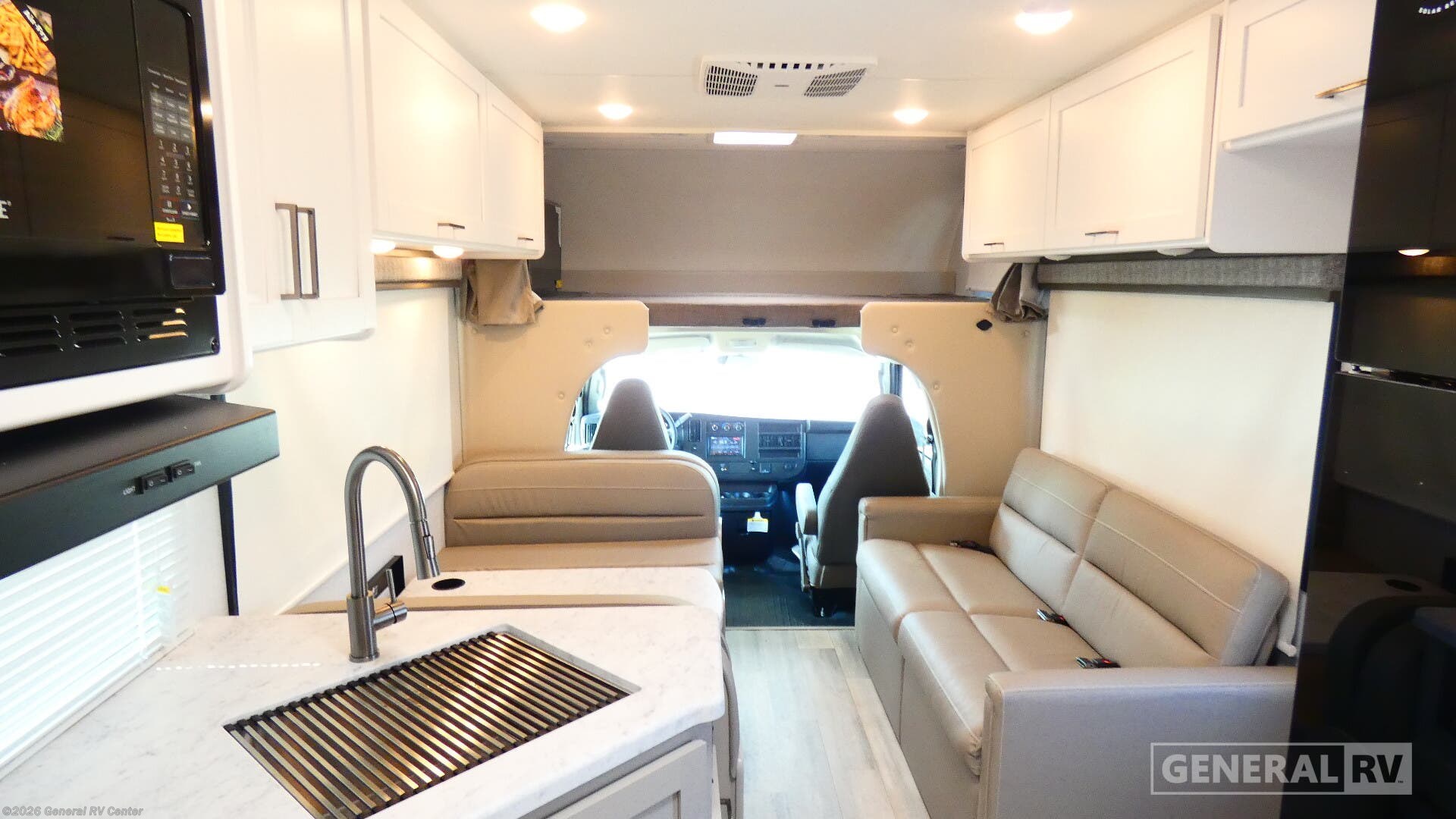 New 2026 Thor Motor Coach Pasadena SE SZ28 available in Orange Park, Florida