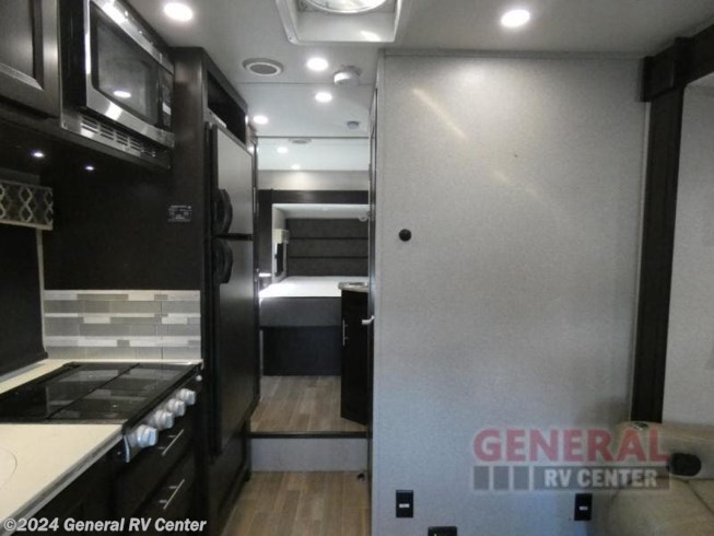 2020 isata 3 24RW by Dynamax Corp from General RV Center in Huntley, Illinois